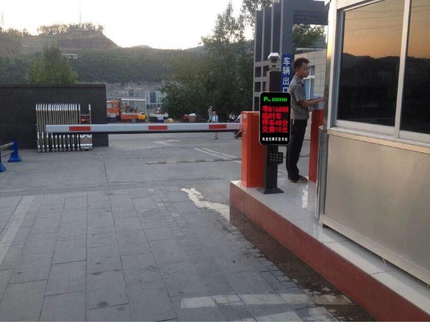 南阳卧龙区南阳卧龙区深圳市车牌识别